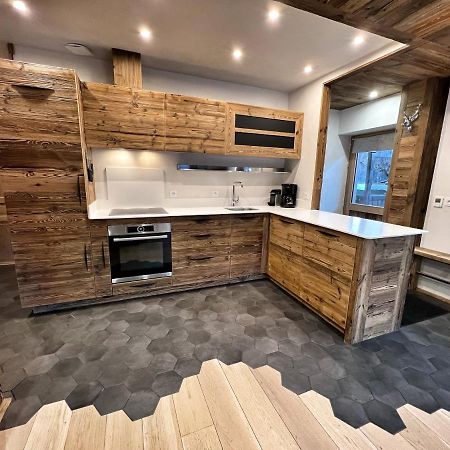 Chez Marion Apartment นอเทรอ-ดาม-เด-เบลล์คอมบ์ ภายนอก รูปภาพ